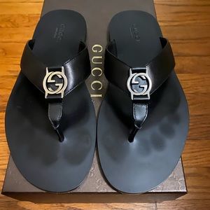 Gucci Men’s leather sandals